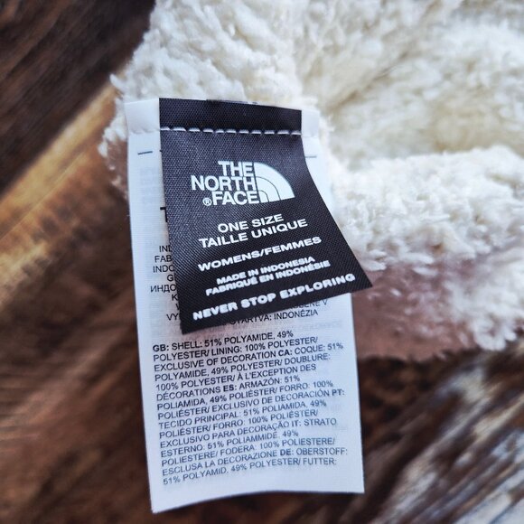 NWT The North Face Salty Bae Lined Beanie Cuff Gardenia White Women's - Picture 9 of 12